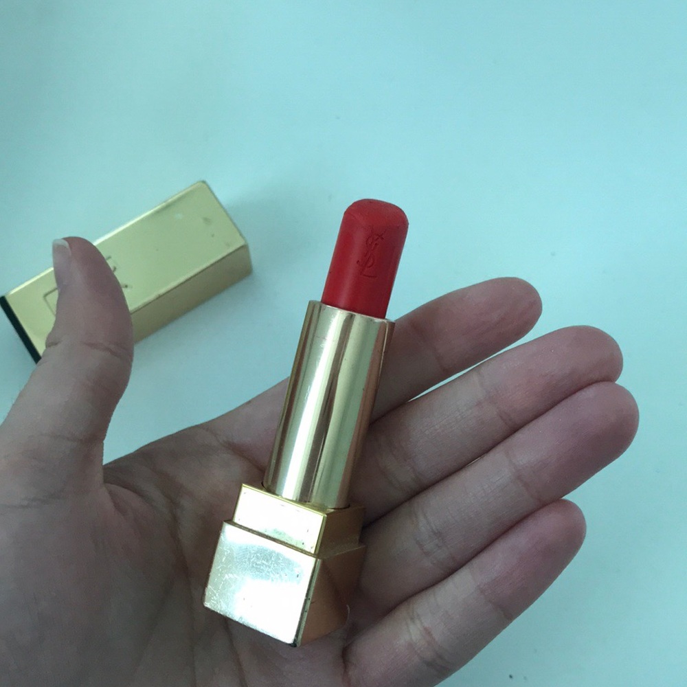 Authentic YSL lipstick - Picture 2 of 2